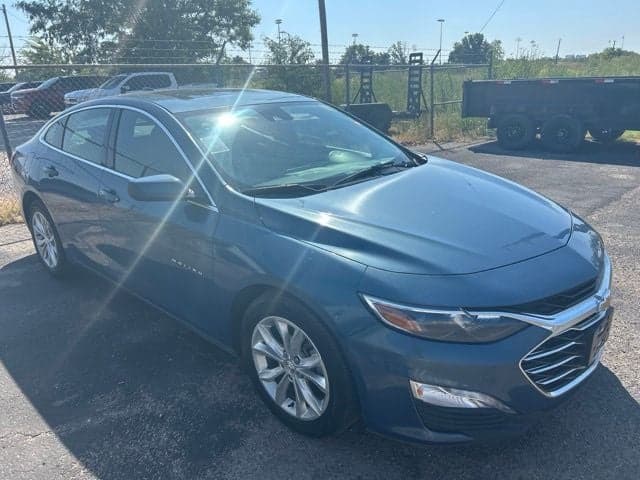 2024 Chevrolet Malibu 1LT — photo 1 of 9