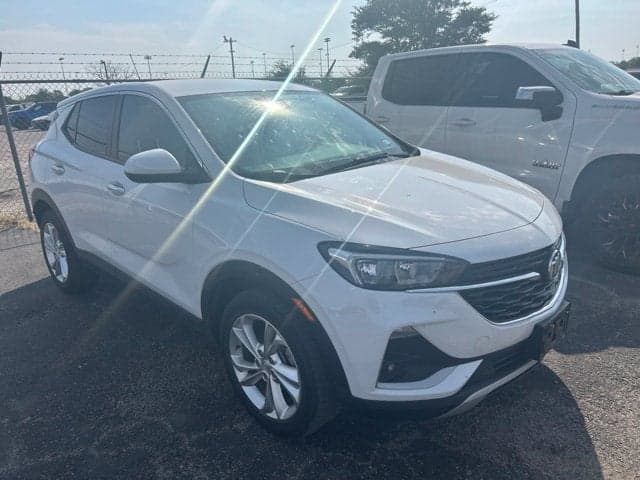 2021 Buick Encore GX Preferred — photo 1 of 4