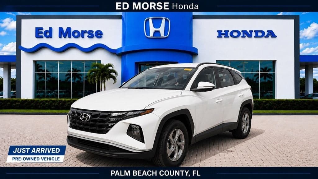 2022 Hyundai Tucson SE — photo 1 of 24