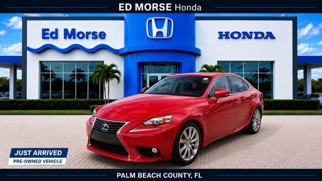 2016 Lexus IS 200t — photo 1 of 23