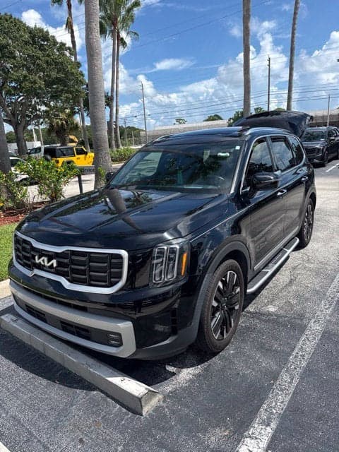 2023 Kia Telluride SX Prestige — photo 1 of 5