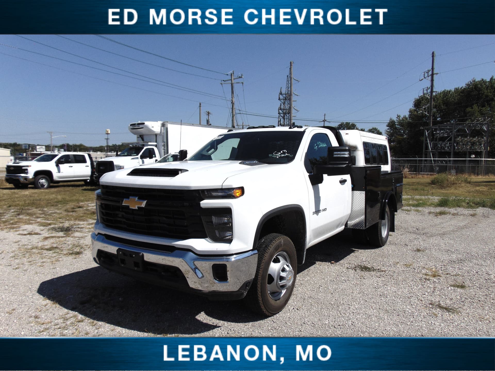 2025 Chevrolet Silverado 3500 HD Chassis Cab Work Truck — photo 1 of 24