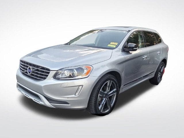2017 Volvo XC60 Dynamic — photo 1 of 5