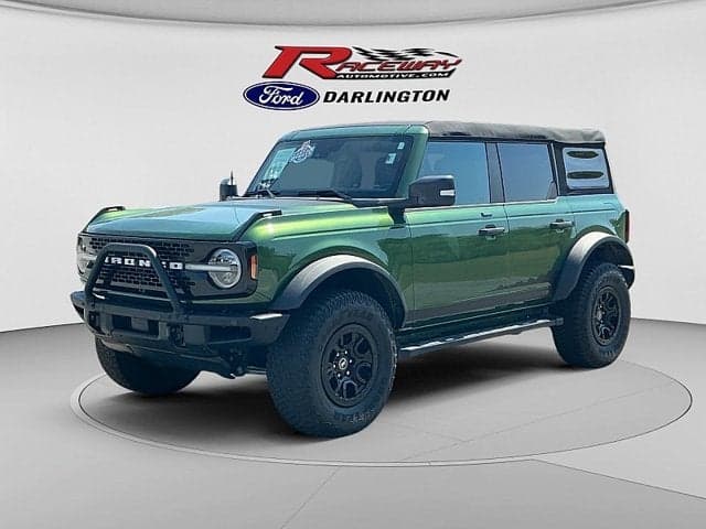 2023 Ford Bronco Wildtrak — photo 1 of 87