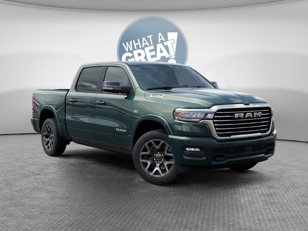 2027 RAM 1500 Laramie — photo 1 of 5
