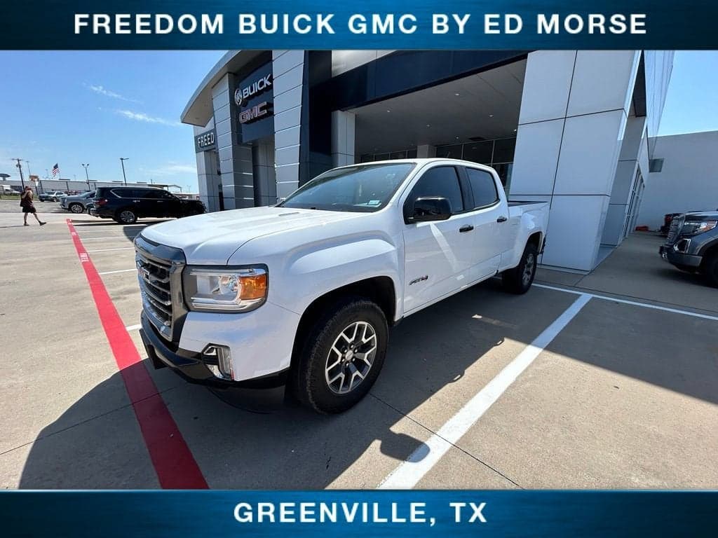 2022 GMC Canyon 4WD AT4 w/Leather — photo 1 of 10
