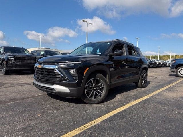 2024 Chevrolet Trailblazer LT — photo 1 of 5