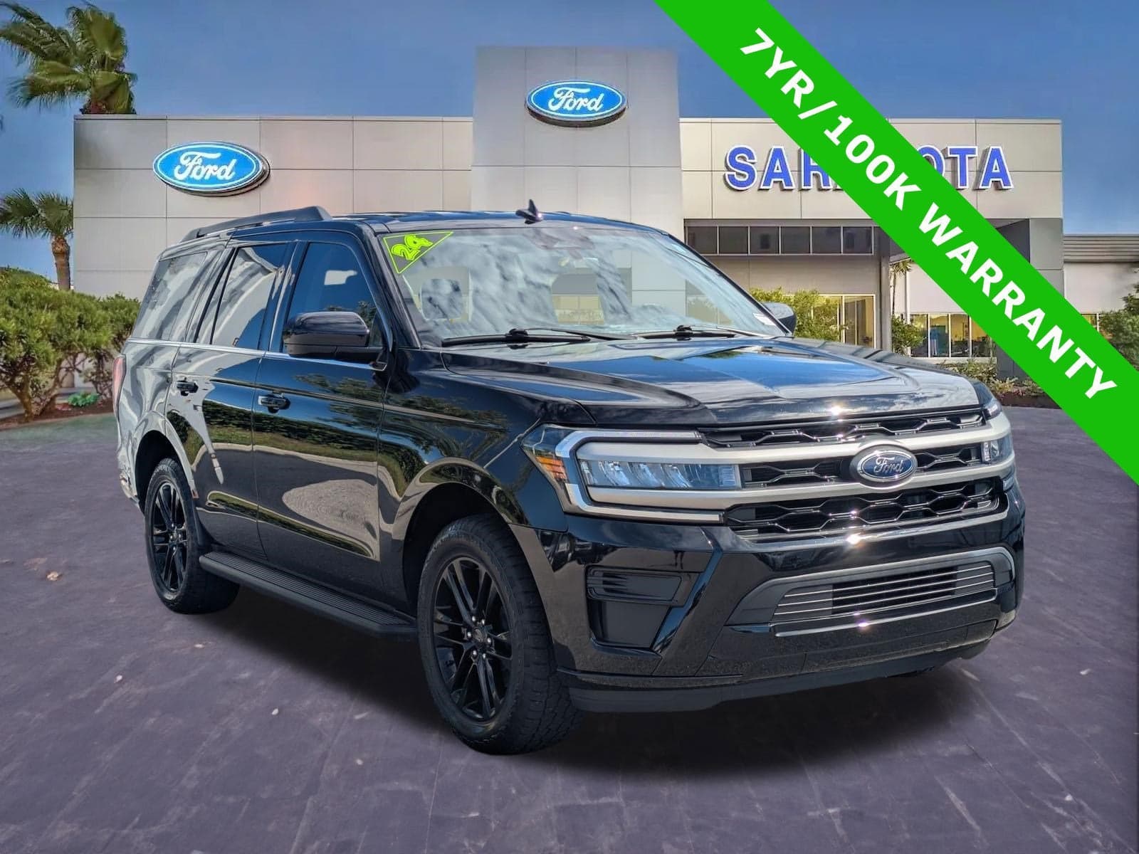 2024 Ford Expedition XLT — photo 1 of 37