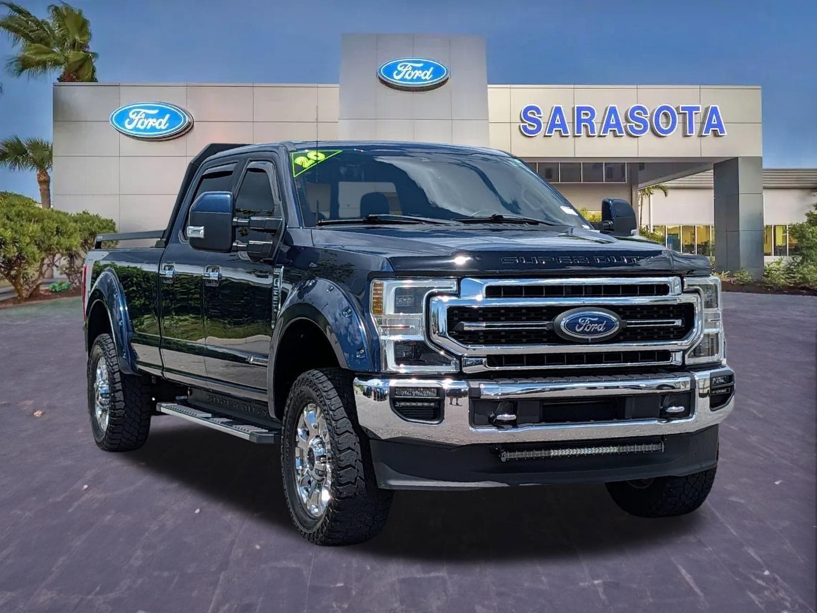 2020 Ford Super Duty F-250 SRW LARIAT — photo 1 of 43