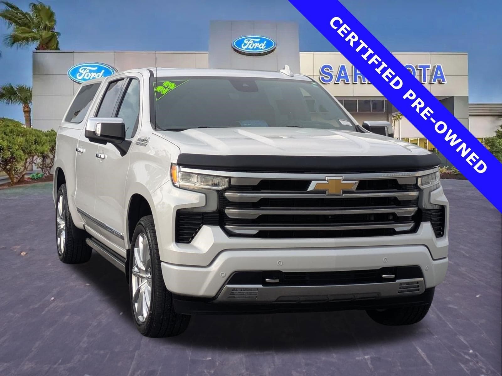 2023 Chevrolet Silverado 1500 High Country — photo 1 of 37