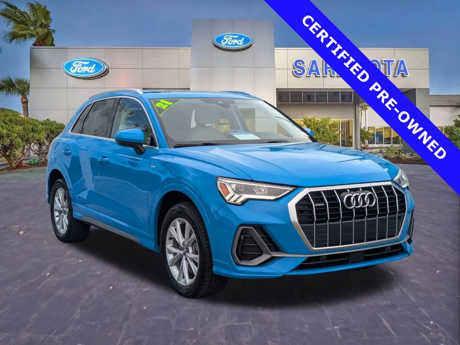 2021 Audi Q3 S line Premium — photo 1 of 36