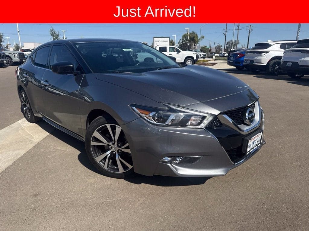2016 Nissan Maxima 3.5 SV — photo 1 of 5