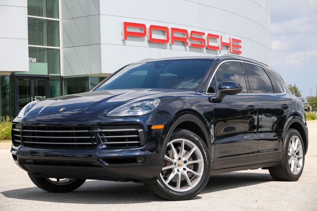 2020 Porsche Cayenne Base — photo 1 of 51