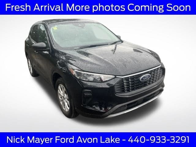 2023 Ford Escape Active — photo 1 of 31