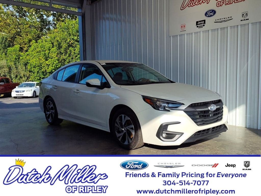2025 Subaru Legacy Premium — photo 1 of 5