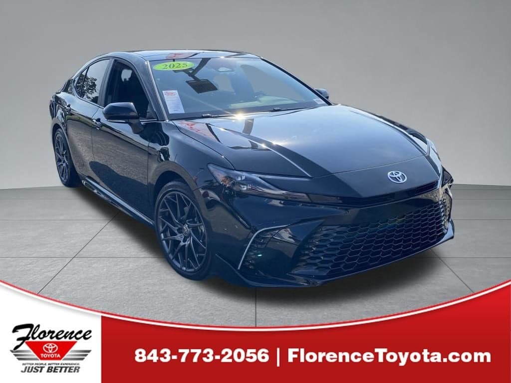 2025 Toyota Camry XSE — photo 1 of 30