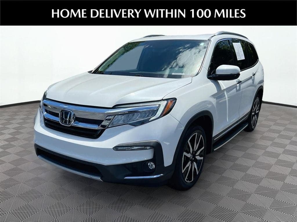 2022 Honda Pilot Touring 7 Passenger — photo 1 of 35