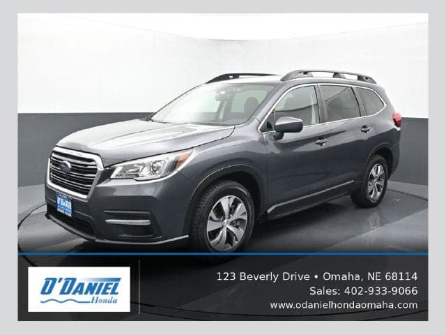 2019 Subaru Ascent Premium — photo 1 of 5