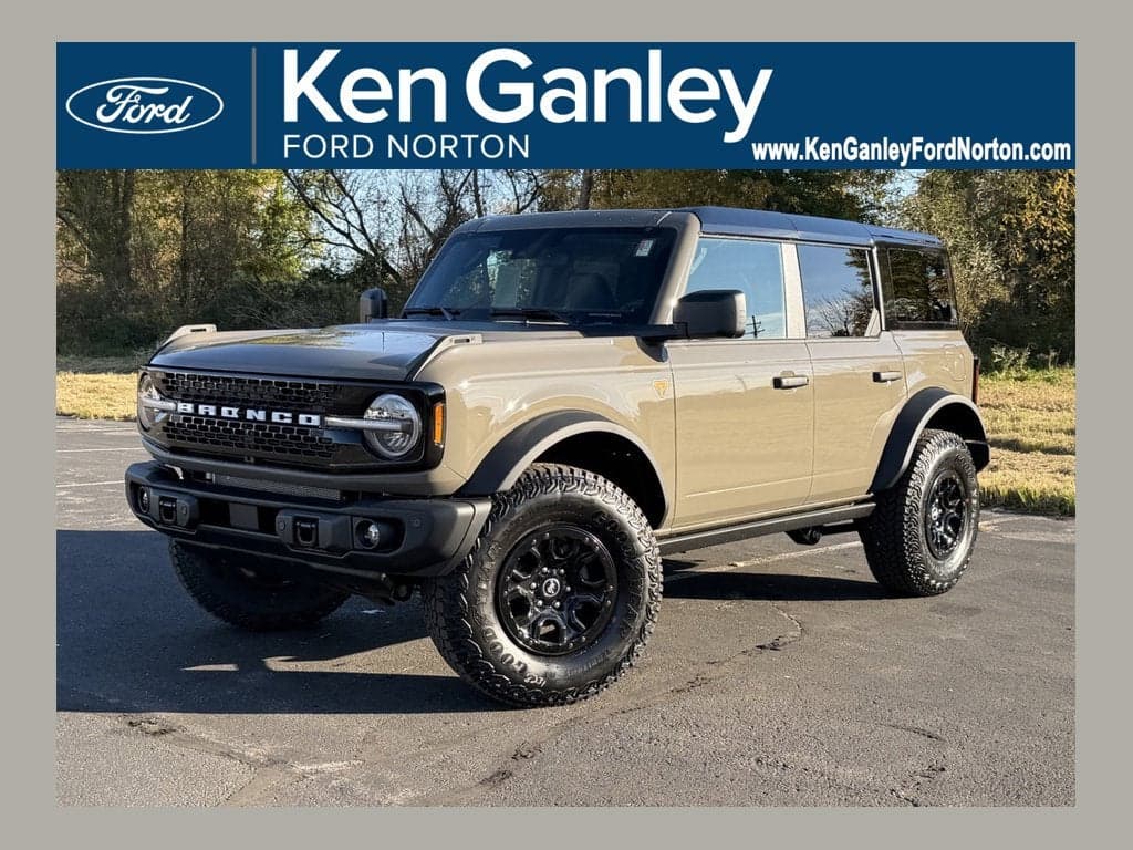 2026 Ford Bronco Badlands — photo 1 of 5