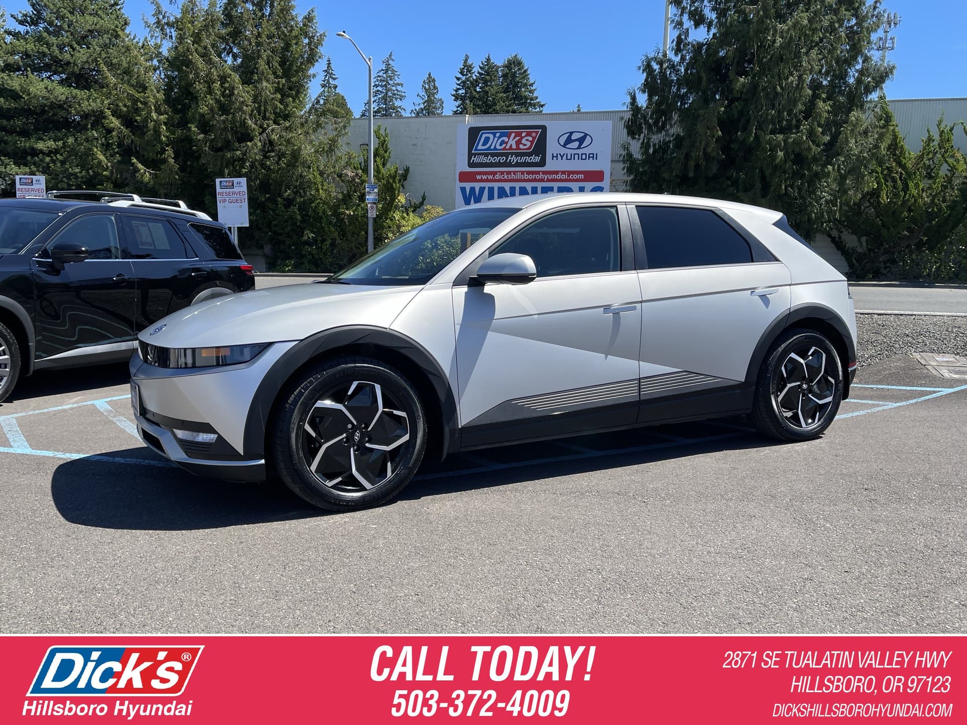 2024 Hyundai IONIQ 5 SEL — photo 1 of 38