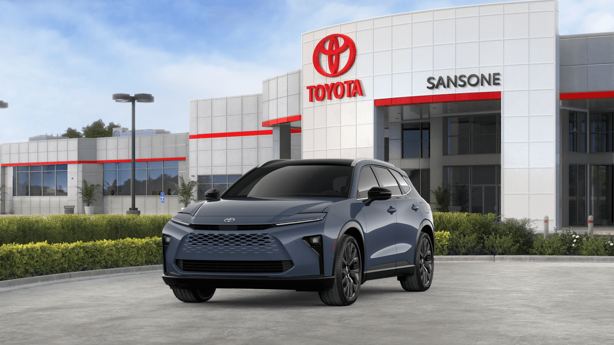 2026 Toyota Toyota Crown Signia Limited — photo 1 of 22