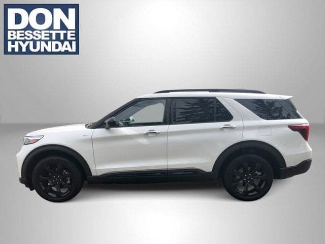 2024 Ford Explorer ST-Line — photo 1 of 27