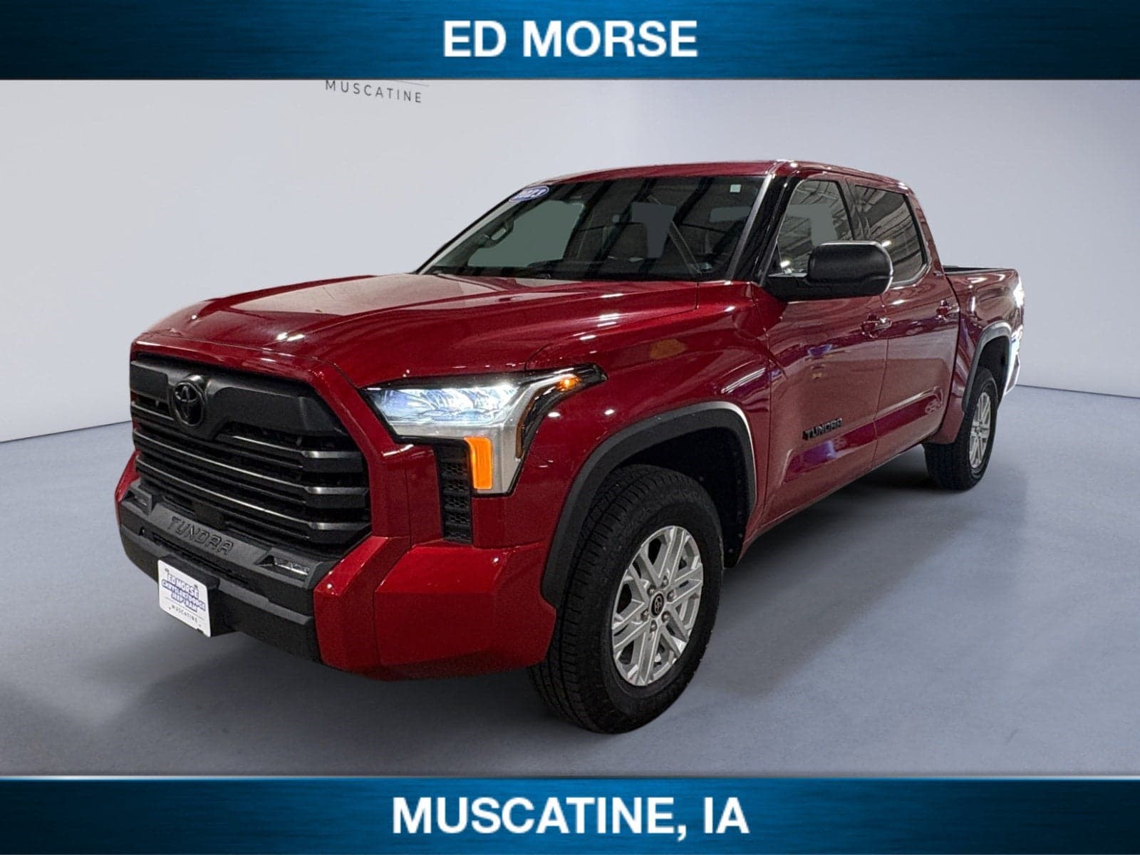 2023 Toyota Tundra 4WD SR5 — photo 1 of 29