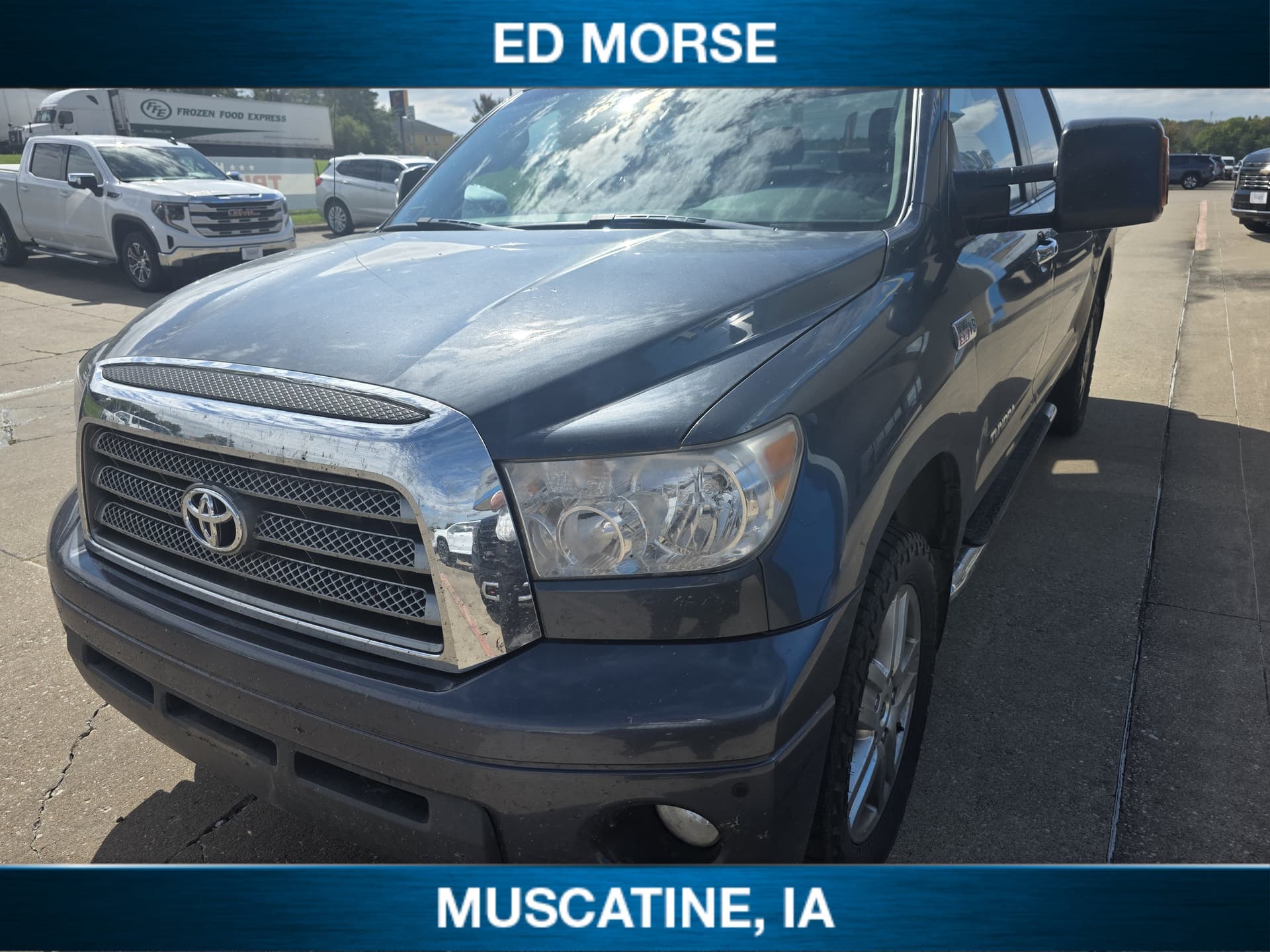 2008 Toyota Tundra 4WD Truck LTD — photo 1 of 6