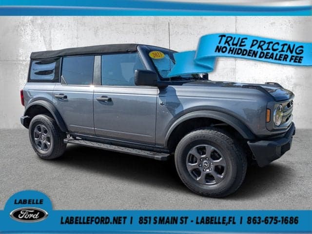 2023 Ford Bronco Base — photo 1 of 5