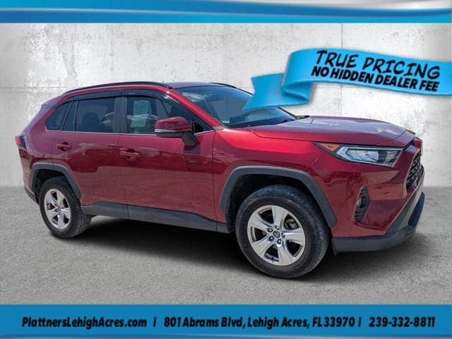 2020 Toyota RAV4 XLE — photo 1 of 28
