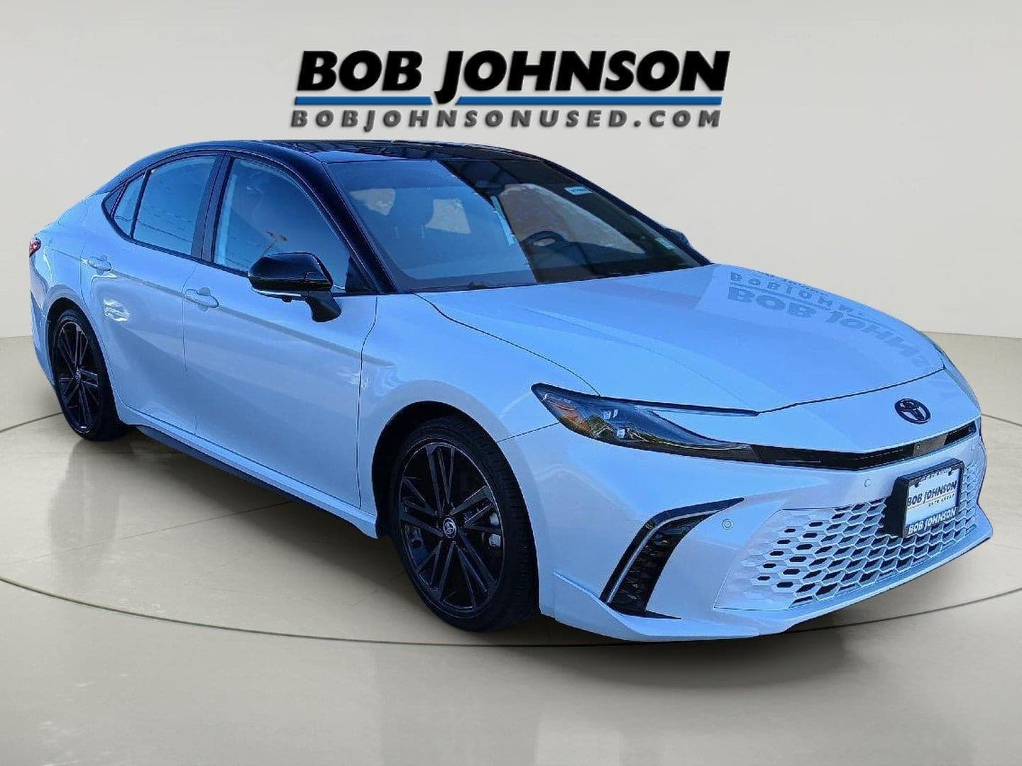 2025 Toyota Camry XSE — photo 1 of 37