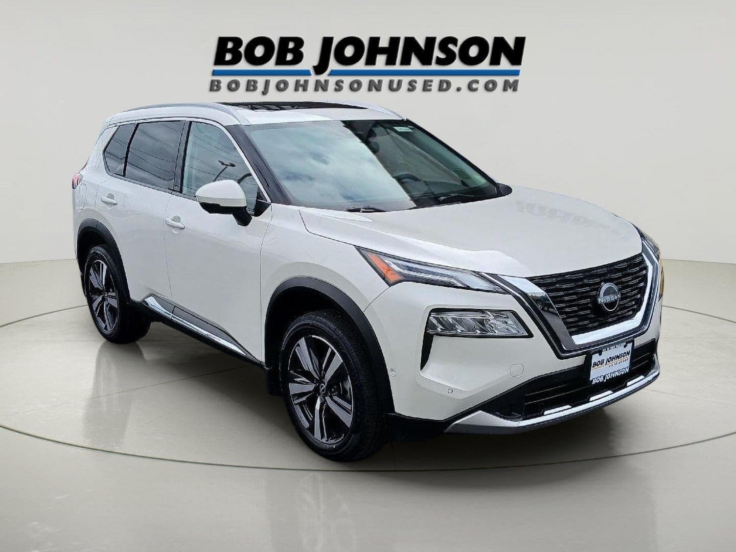 2023 Nissan Rogue Platinum — photo 1 of 5