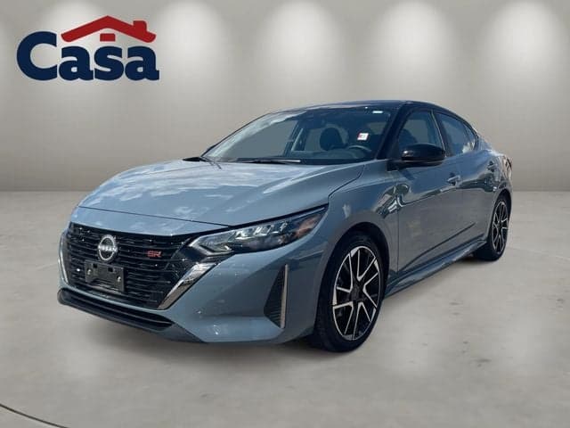 2025 Nissan Sentra SR — photo 1 of 40