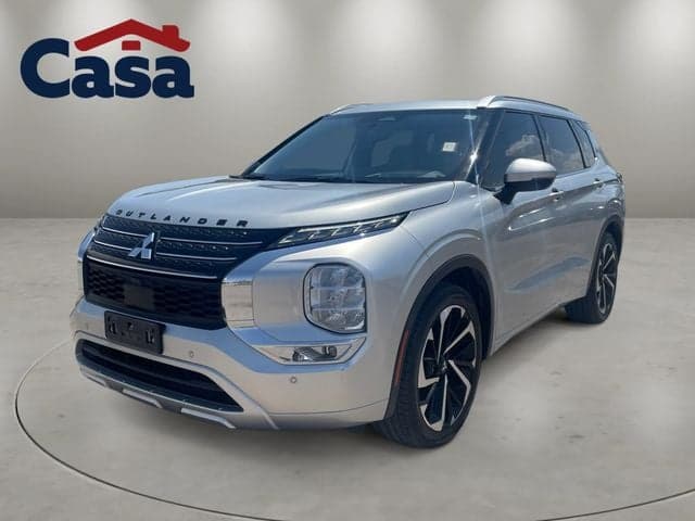 2023 Mitsubishi Outlander SEL — photo 1 of 41