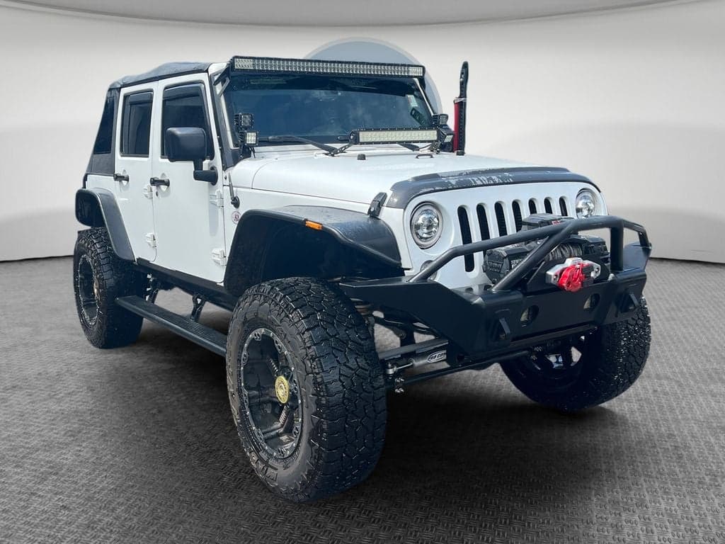 2015 Jeep Wrangler Unlimited Sport — photo 1 of 22