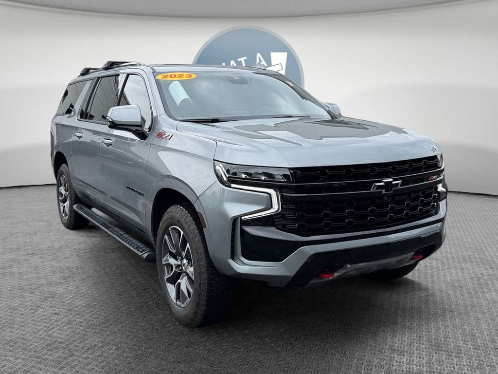 2023 Chevrolet Suburban Z71 — photo 1 of 43