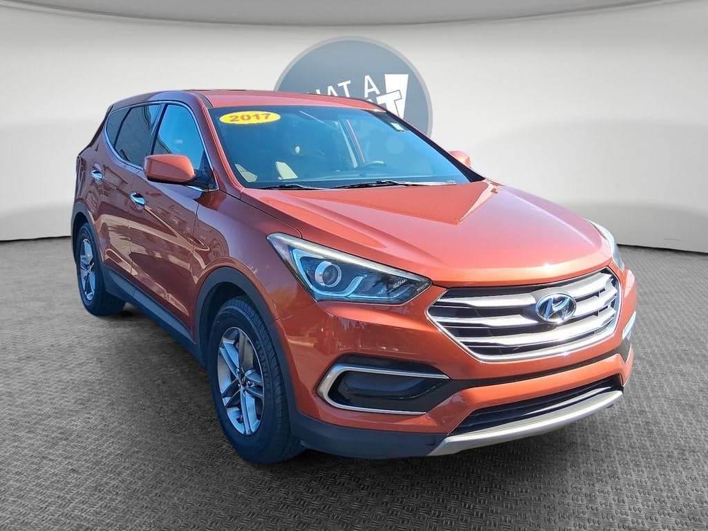 2017 Hyundai Santa Fe Sport 2.4 Base — photo 1 of 43