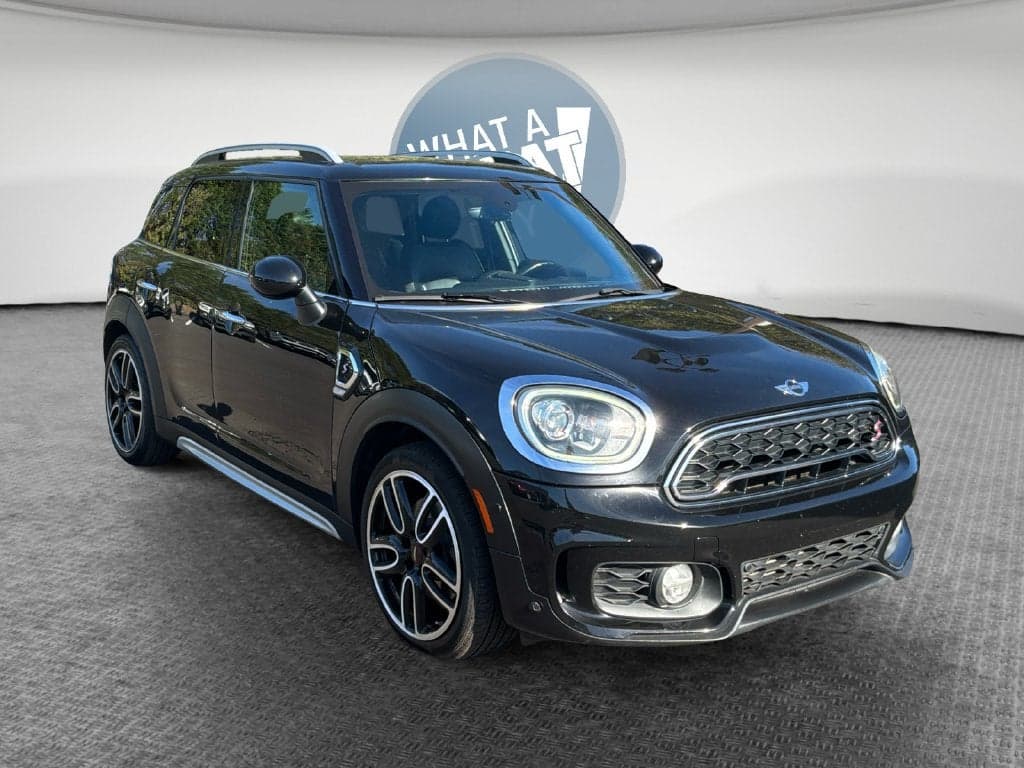 2017 Mini Countryman Base — photo 1 of 5