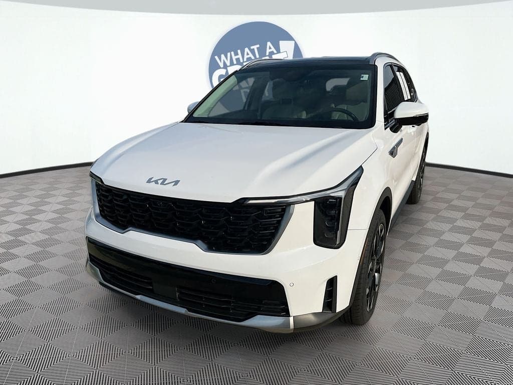 2025 Kia Sorento SX — photo 1 of 47