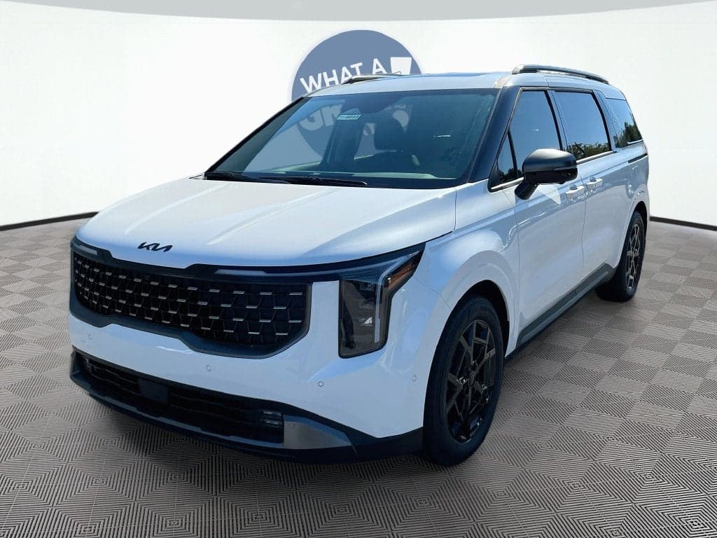 2027 Kia Carnival SX — photo 1 of 5
