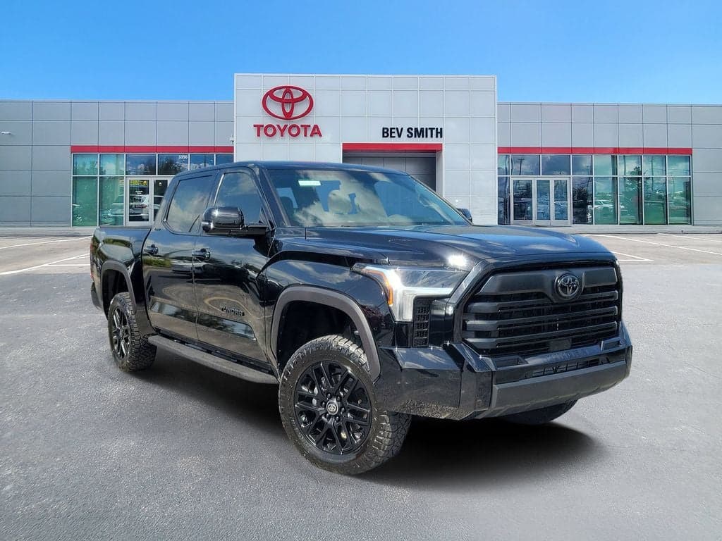 2026 Toyota Tundra Limited — photo 1 of 31