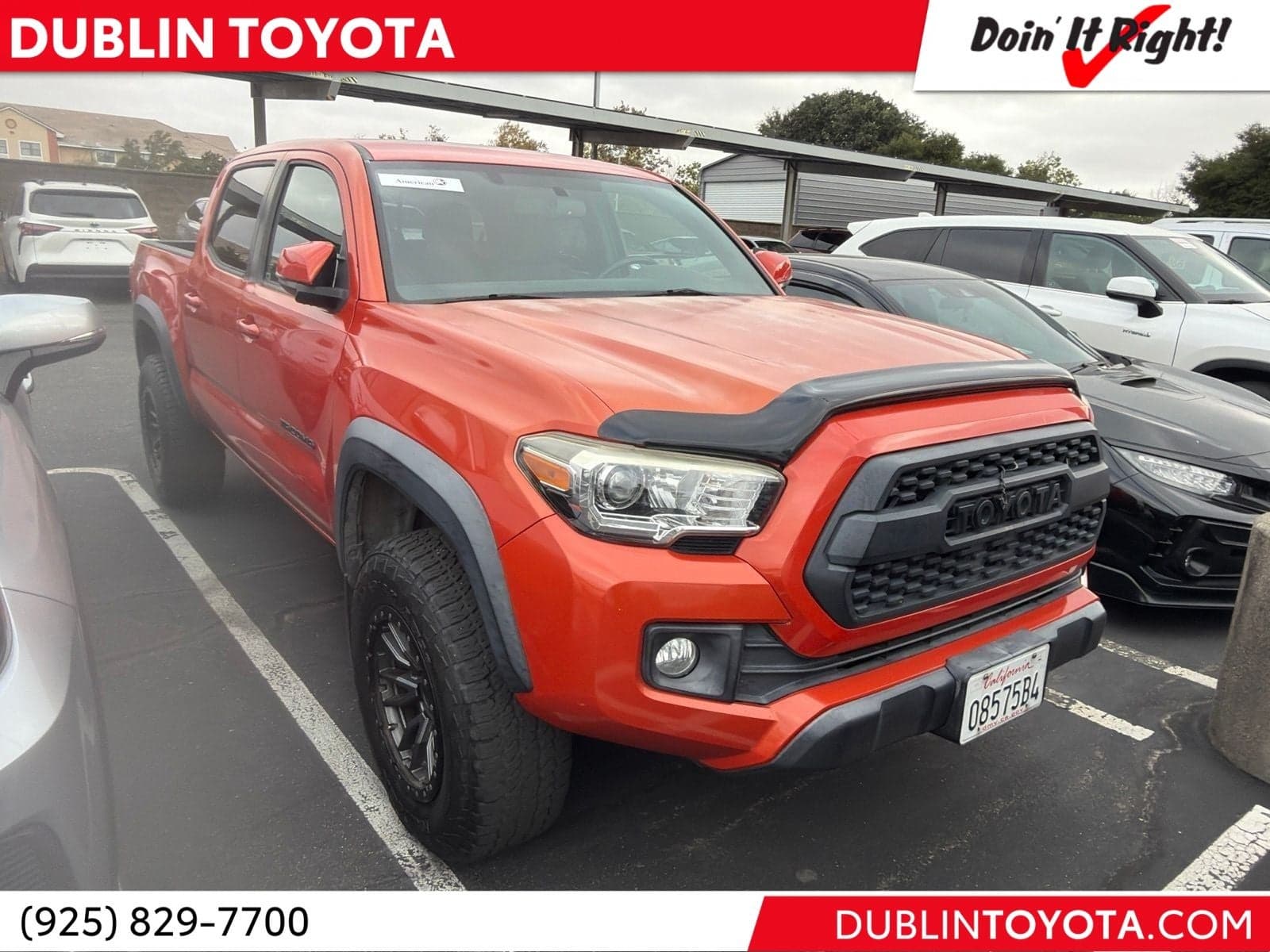 2017 Toyota Tacoma Base — photo 1 of 18