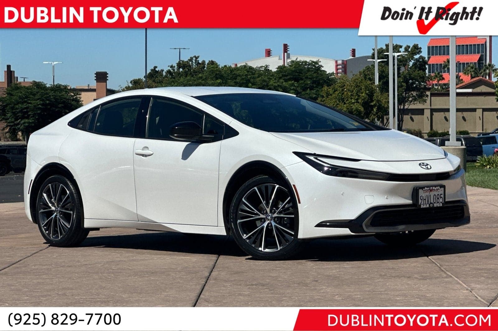 2023 Toyota Prius XLE — photo 1 of 46