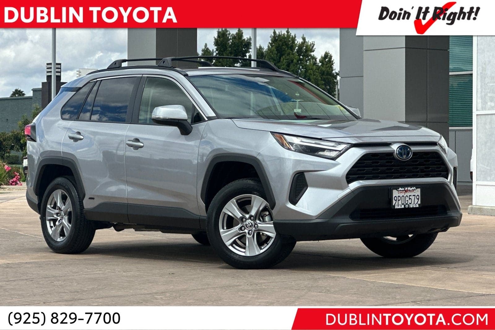 2024 Toyota RAV4 Base — photo 1 of 9