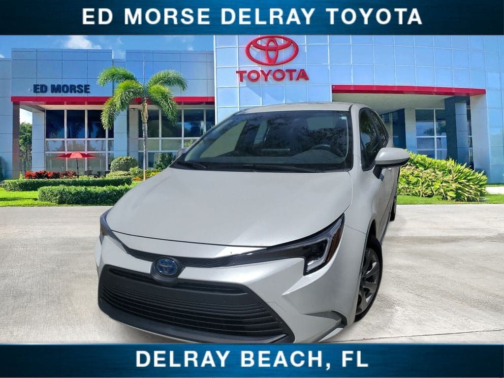 2024 Toyota Corolla Hybrid LE — photo 1 of 5