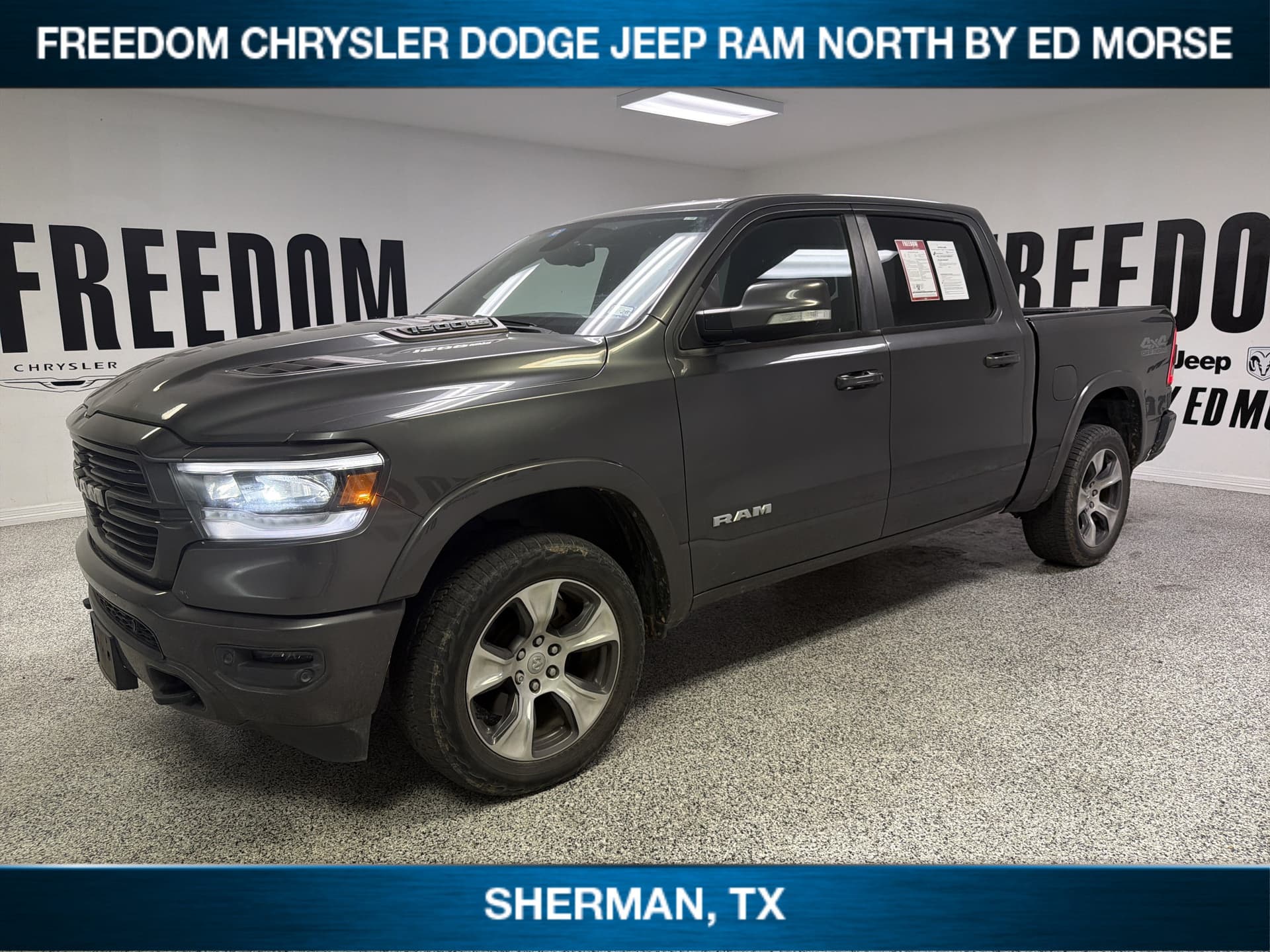 2019 RAM 1500 Laramie Crew Cab 4x4 5'7' Box — photo 1 of 10