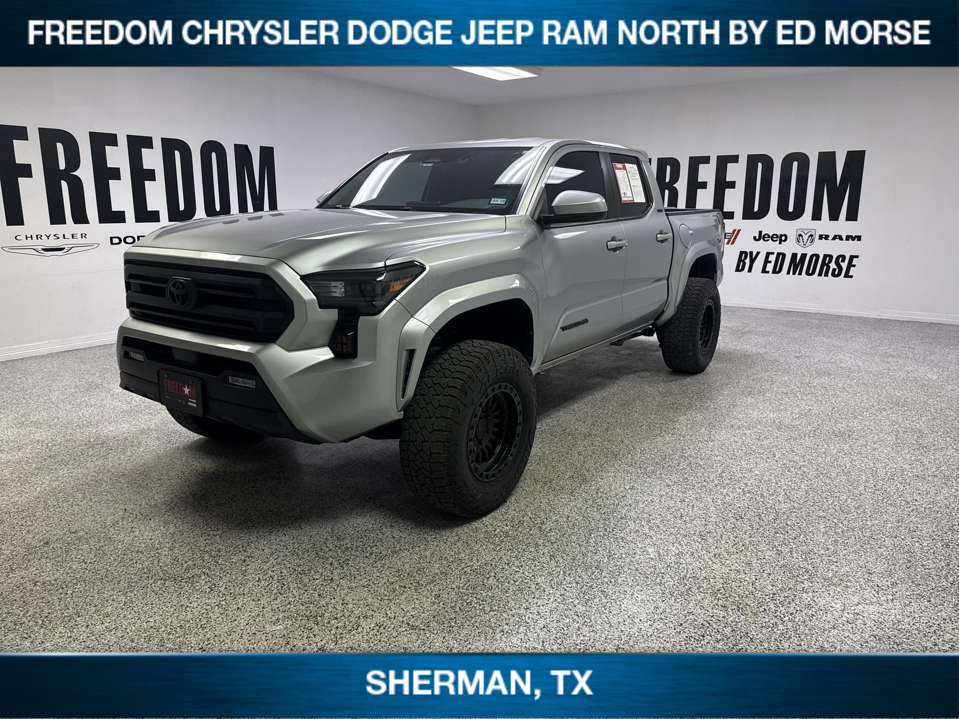 2026 Toyota Tacoma 4WD SR5 — photo 1 of 13