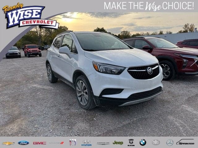 2020 Buick Encore Preferred — photo 1 of 5