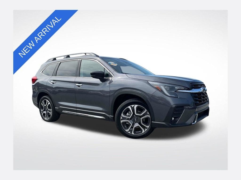 2024 Subaru Ascent Touring — photo 1 of 53