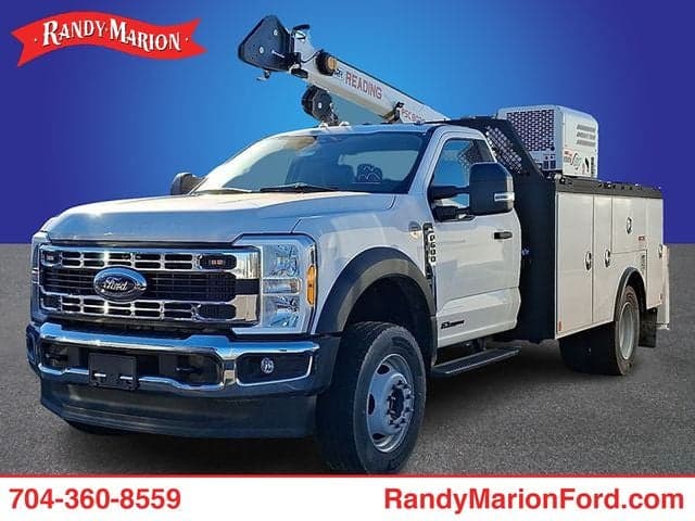 2023 Ford Super Duty F-600 DRW XL — photo 1 of 5